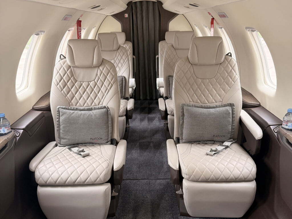 Aircraft interior cleaning